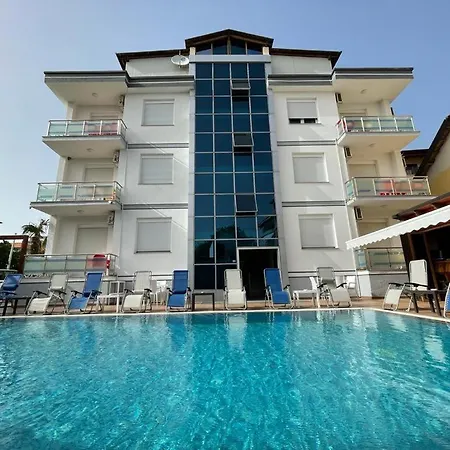 Brian Hotel Velipoje