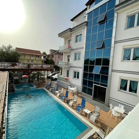 Hotel Brian 4*