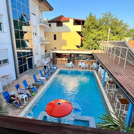 Brian Hotel Velipojë